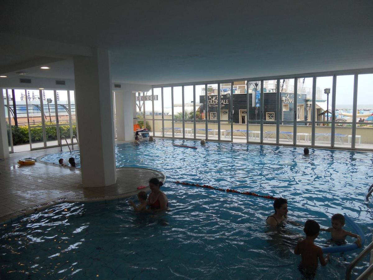 Hotel Negresco Cattolica Exteriér fotografie