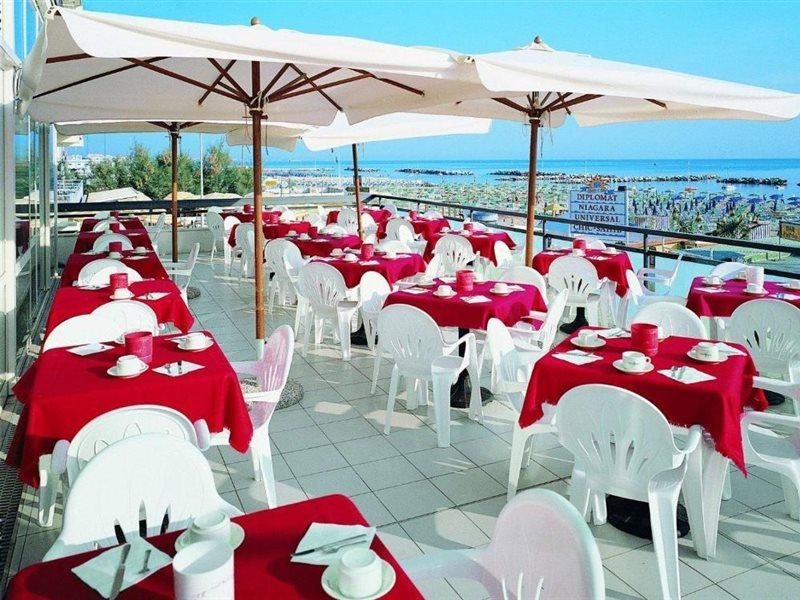 Hotel Negresco Cattolica Exteriér fotografie